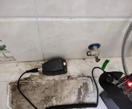 阿勒泰地屋顶漏水维修公司分享下卫生间漏水的危害及解决方法
